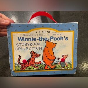 Vintage Winnie-the-Pooh's Storybook Collection